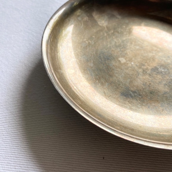 Vintage Oneida Silver Candy Nut or Coin Dish 6" Width MCM Cauldron Offering Bowl - Picture 4 of 7